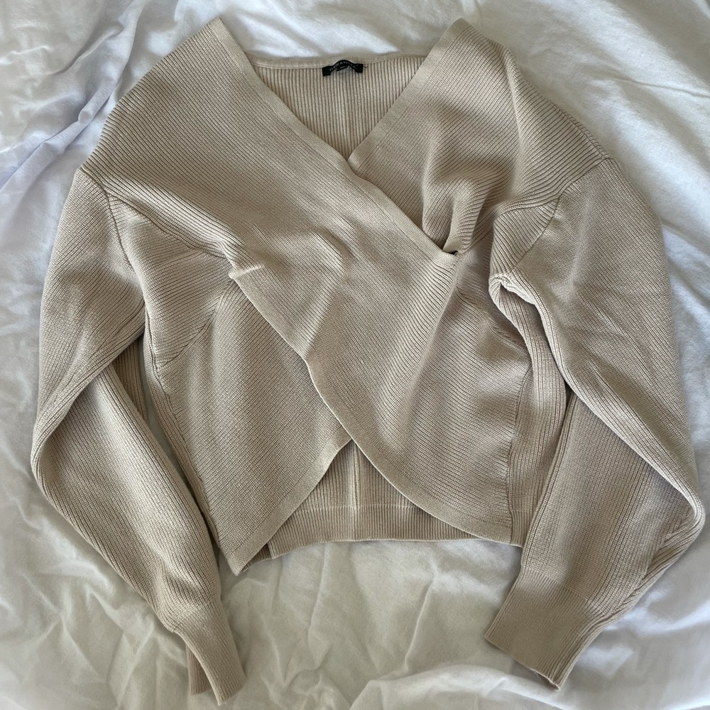 Dynamite wrap sweater (beige)